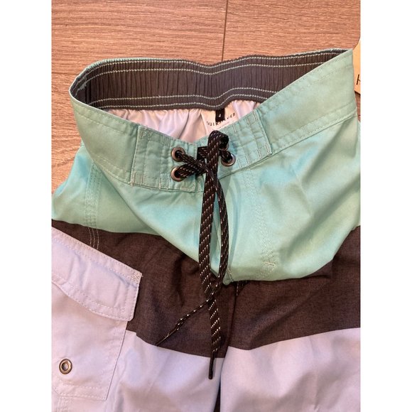 NWT Quicksilver boys 4 board shorts - Picture 2 of 5